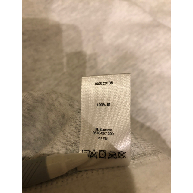 Supreme(シュプリーム)の最安値 18FW supreme box logo crewneck M メンズのトップス(スウェット)の商品写真