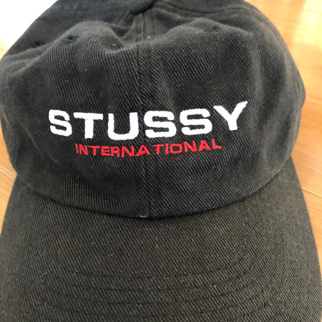 STUSSY(ステューシー)のstussy キャップ レディースの帽子(キャップ)の商品写真