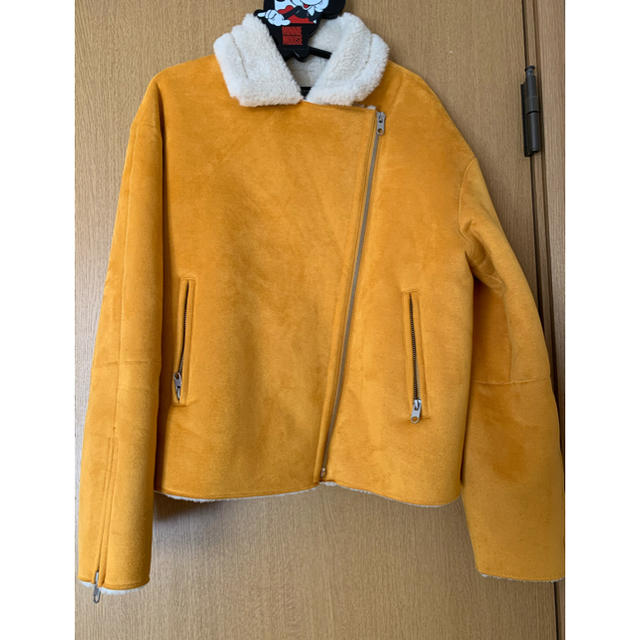 ZARA(ザラ)のzaraのアウター レディースのジャケット/アウター(ブルゾン)の商品写真
