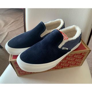 ヴァンズ(VANS)のVANSバンズCLASSIC SLIP-ON SUEDE/SHERPAスニーカー(スリッポン/モカシン)