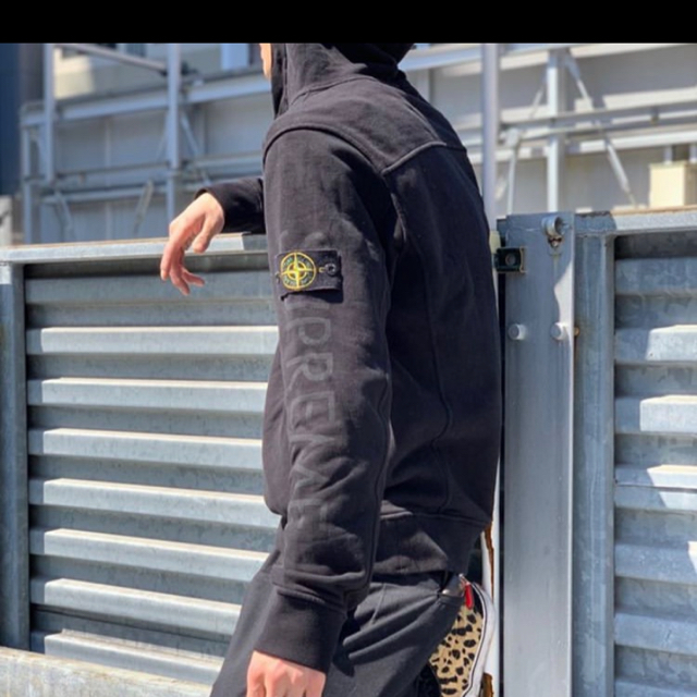 2023安い】 Supreme - supreme stone island mサイズ 美品の通販 by