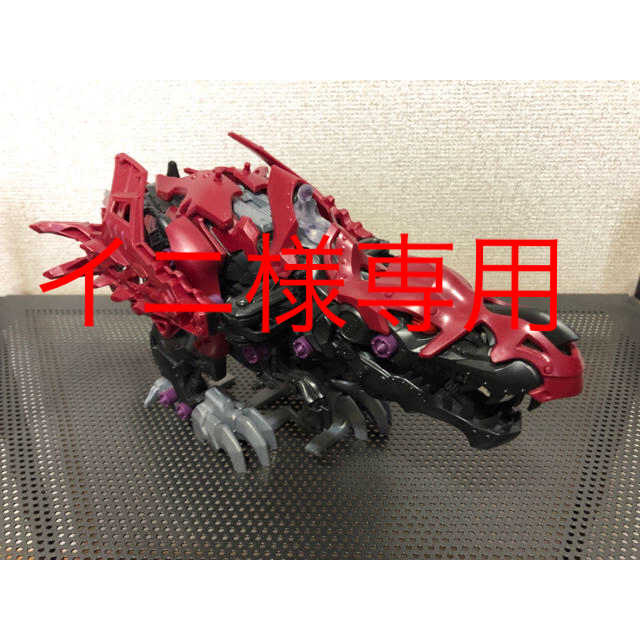 Takara Tomy(タカラトミー)の完成品　ZOIDSワイルド　デスレックス　(ティラノサウルス種) エンタメ/ホビーのおもちゃ/ぬいぐるみ(模型/プラモデル)の商品写真