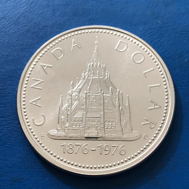 外国コイン カナダ1ドル銀貨 1976の通販 by 浜名湖の主's shop｜ラクマ
