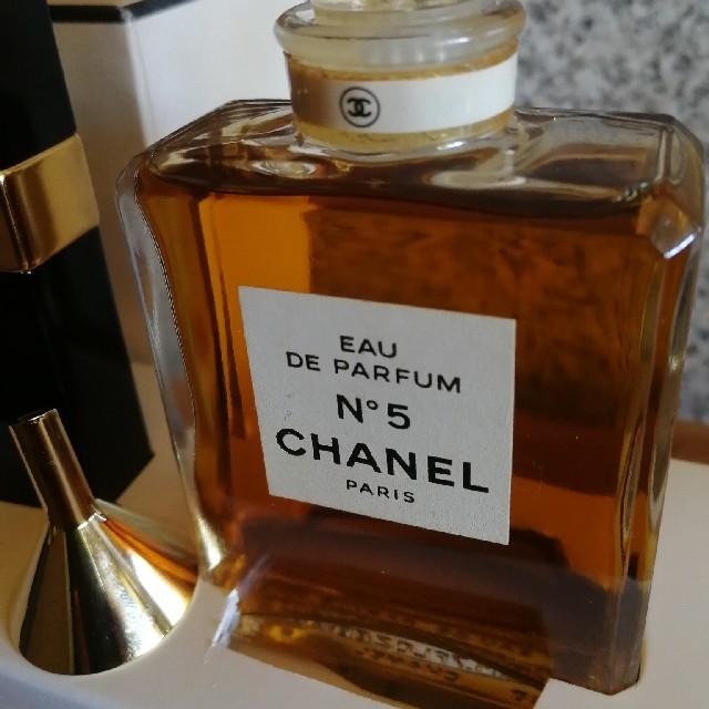 CHANEL - シャネル5番『オード・パルファム』2本セットの通販 by adlerholst's shop｜シャネルならラクマ