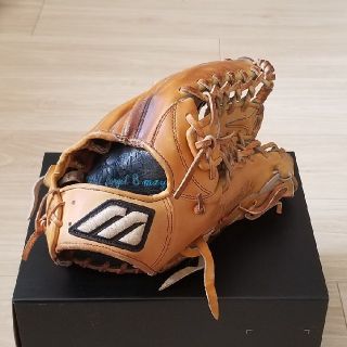 ミズノ(MIZUNO)のプラチナミズノプロ　ビックM(グローブ)