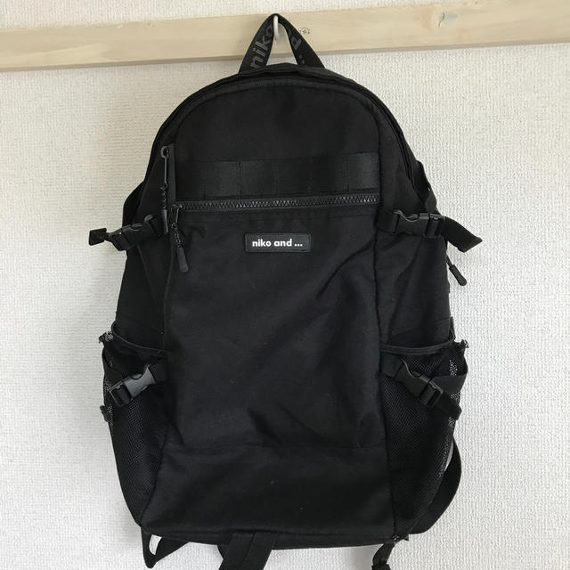 大きな割引 ニコアンド リュック 美品 savingssafari.com