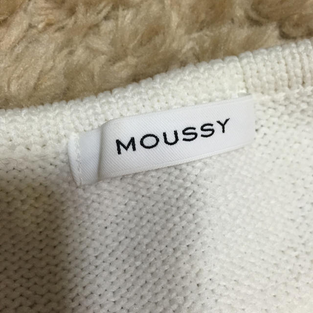 moussy(マウジー)のmoussy 白ニット レディースのトップス(ニット/セーター)の商品写真