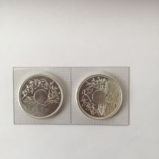 天皇陛下在位60年記念銀貨 1万円×2枚。(貨幣)