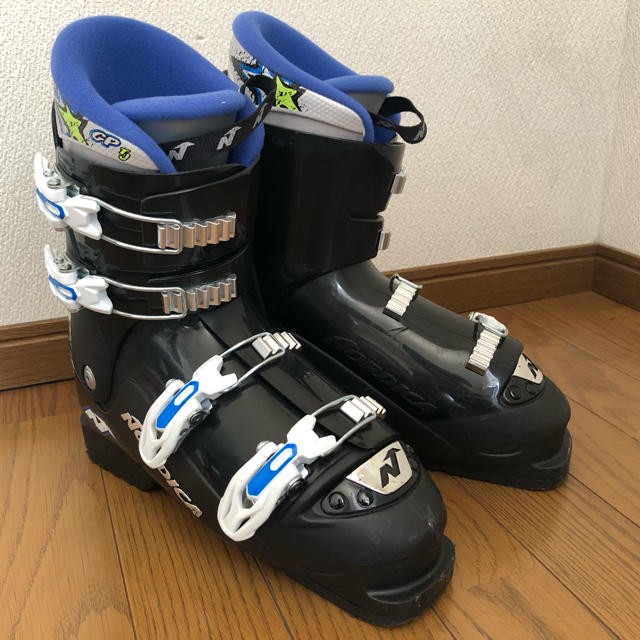 NORDICA - ノルディカ ジュニア用スキーブーツ 26.5cmの通販 by はっちゃん｜ノルディカならラクマ