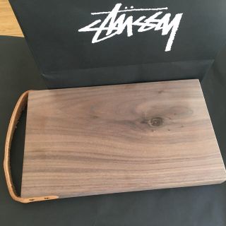 STUSSY Livin'GENERALSTOREウォルナットカッティングボード 世界有名な ...