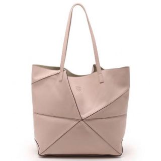 ロエベ(LOEWE)の未使用 LOEWE origami トートバッグ ベビーピンク(トートバッグ)