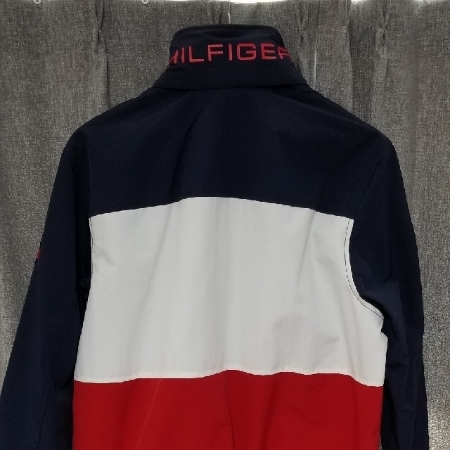 TOMMY HILFIGER(トミーヒルフィガー)のTOMMY HILFIGER　ナイロンジャケット メンズのジャケット/アウター(ナイロンジャケット)の商品写真