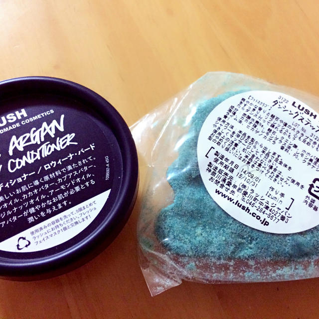 LUSH(ラッシュ)のLUSHわけあり激安 コスメ/美容のボディケア(ボディスクラブ)の商品写真