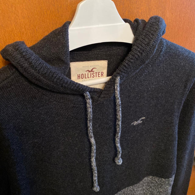 Hollister(ホリスター)の大幅値下げ！☆美品☆HOLLISTER ニットフーディSサイズ メンズのトップス(パーカー)の商品写真