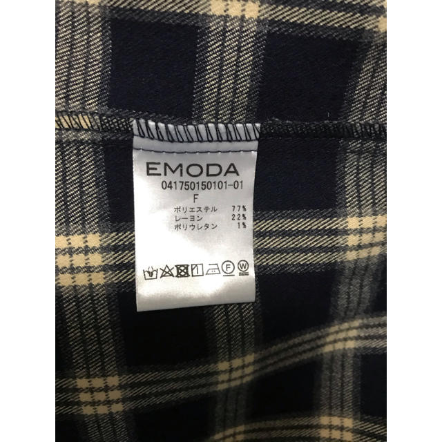 EMODA(エモダ)のEMODA チェックガウンシャツ　チェスターコート レディースのジャケット/アウター(ロングコート)の商品写真