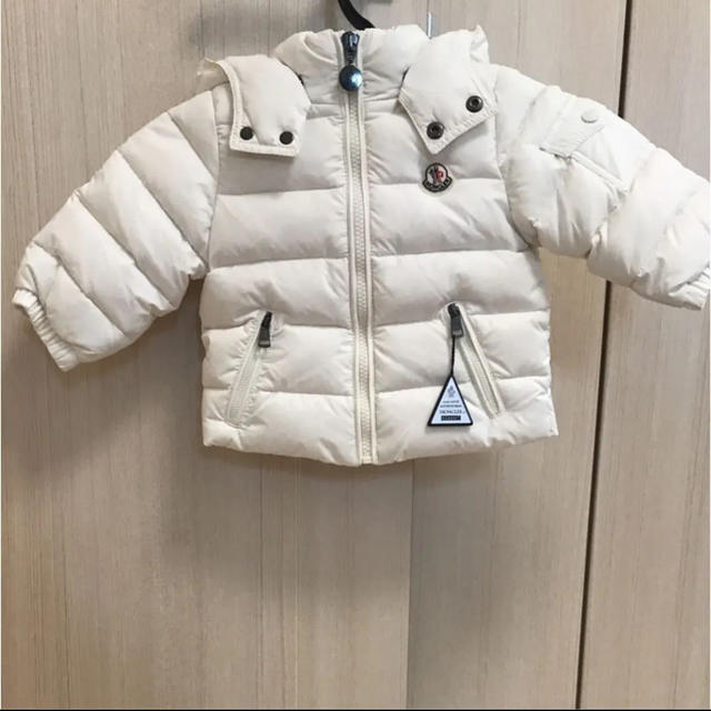 MONCLER(モンクレール)のちぃ様専用　モンクレール　ダウン　70 キッズ/ベビー/マタニティのベビー服(~85cm)(ジャケット/コート)の商品写真