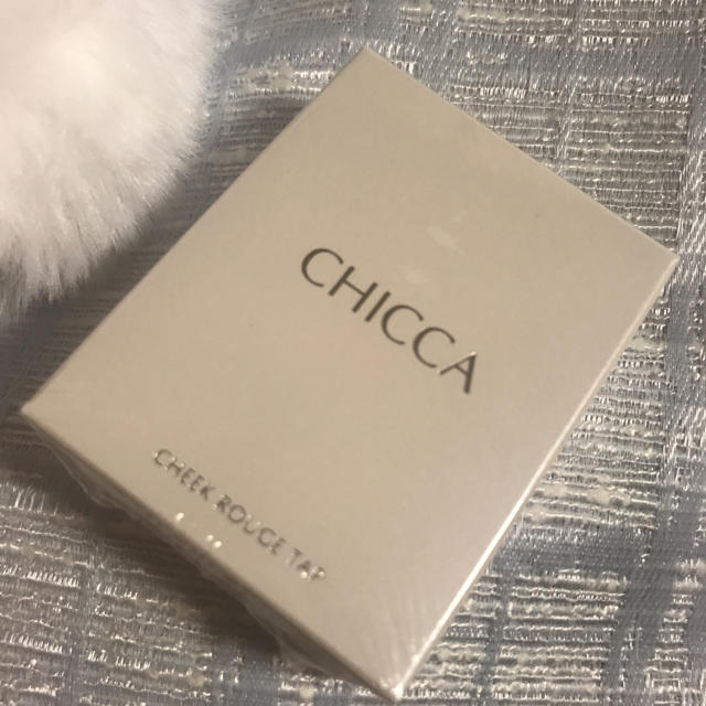 CHICCA ルージュタップチーク スノーマンスマイル