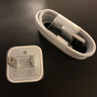 アップル(Apple)のApple純正充電器(バッテリー/充電器)