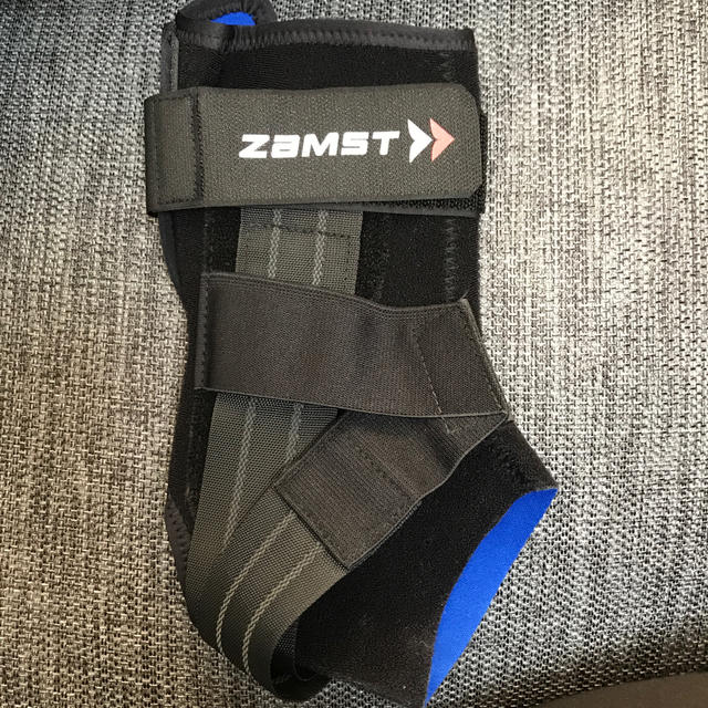 ZAMST(ザムスト)のだいみき様専用  ザムスト A1 足首サポーター ミドルサポート 右足用 M スポーツ/アウトドアのトレーニング/エクササイズ(その他)の商品写真