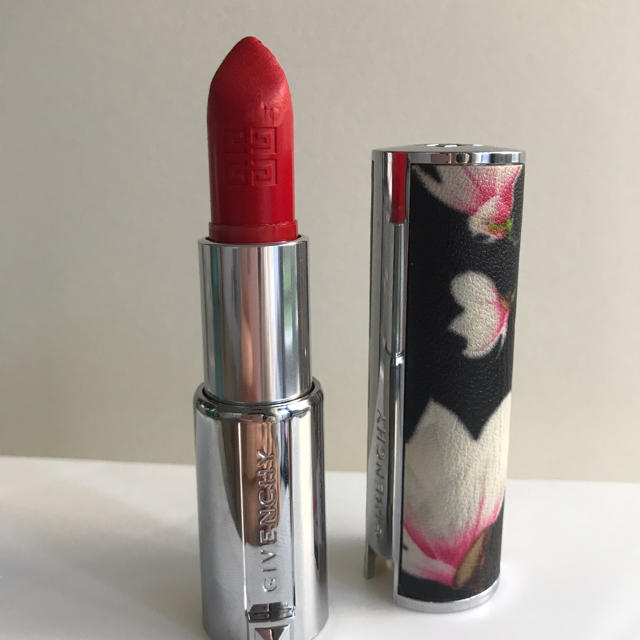 GIVENCHY(ジバンシィ)のジバンシイ口紅 6N01 コスメ/美容のベースメイク/化粧品(口紅)の商品写真