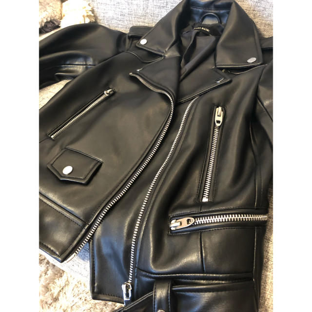 ZARA(ザラ)のZARAライダースジャケット レディースのジャケット/アウター(ライダースジャケット)の商品写真