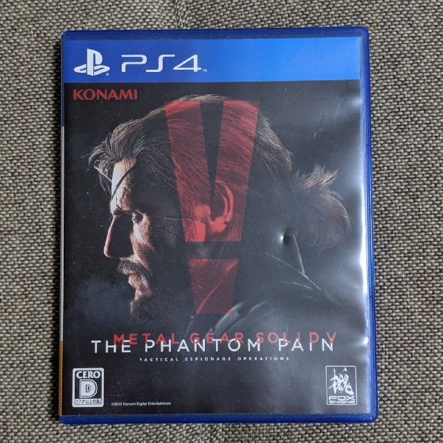 PlayStation4(プレイステーション4)のMETAL GEAR SOLID V： THE PHANTOM PAIN PS4 エンタメ/ホビーのゲームソフト/ゲーム機本体(家庭用ゲームソフト)の商品写真