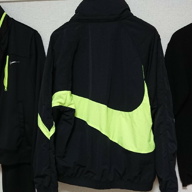 NIKE(ナイキ)のNIKE AS M NSW JKT HD ANRK QS メンズのジャケット/アウター(ナイロンジャケット)の商品写真