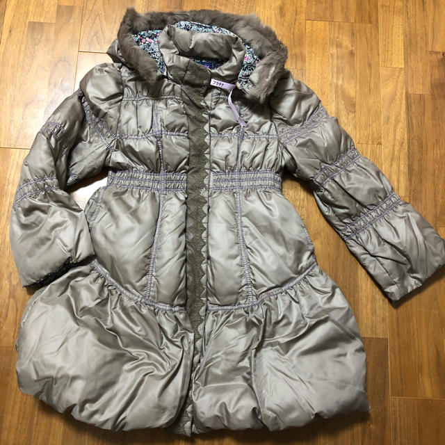 ANNA SUI mini(アナスイミニ)のアナスイミニ　ダウンコート　120 キッズ/ベビー/マタニティのキッズ服女の子用(90cm~)(コート)の商品写真