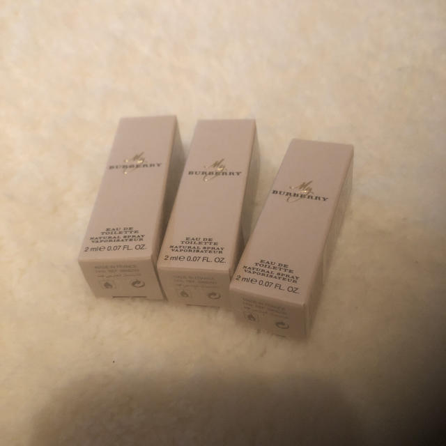 BURBERRY(バーバリー)のマイバーバリー オードトワレ 2ml 3本セット コスメ/美容の香水(香水(女性用))の商品写真