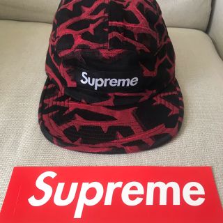 シュプリーム(Supreme)のsupreme cap ステッカー付き(キャップ)