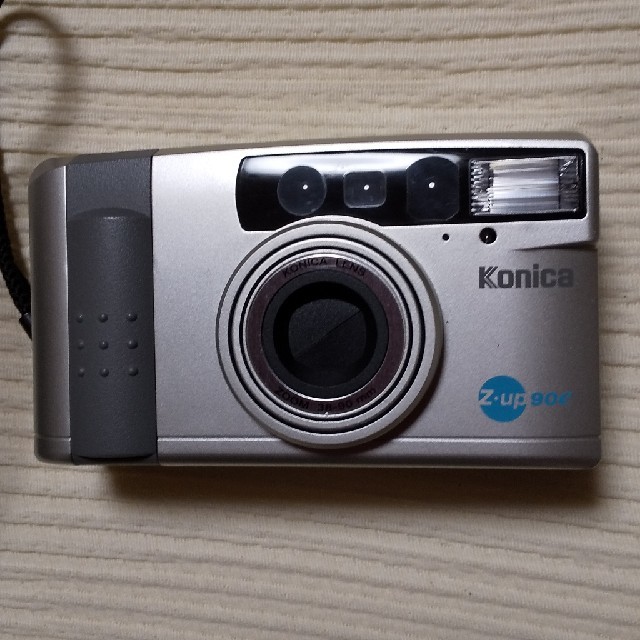 KONICA MINOLTA(コニカミノルタ)のフィルムカメラ  Konica Z-up 90e  ケースつき スマホ/家電/カメラのカメラ(フィルムカメラ)の商品写真