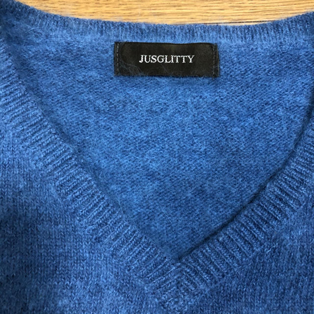 JUSGLITTY(ジャスグリッティー)のJUSGLITTYアンゴラ混ブルーニット　雑誌掲載 レディースのトップス(ニット/セーター)の商品写真