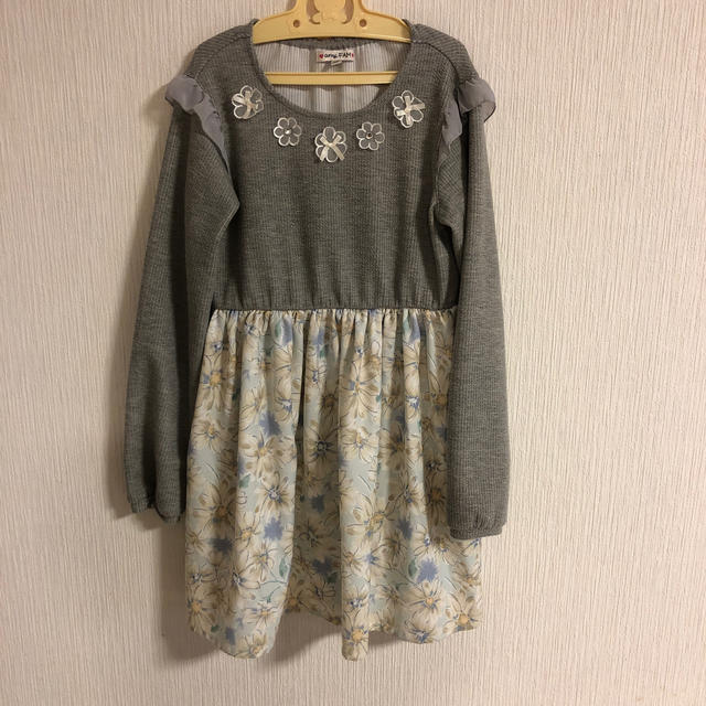 anyFAM(エニィファム)のワンピース　140 キッズ/ベビー/マタニティのキッズ服女の子用(90cm~)(ワンピース)の商品写真