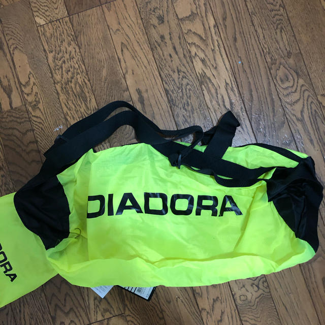 ディアドラ　DIADORA スポーツバッグ