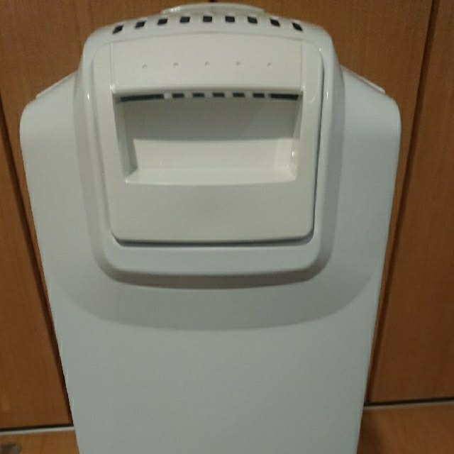 【リモコン付き】デロンギ オイルヒーター 1