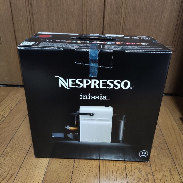 ネスプレッソ コーヒーメーカー イニッシア ルビーレッド C40RE