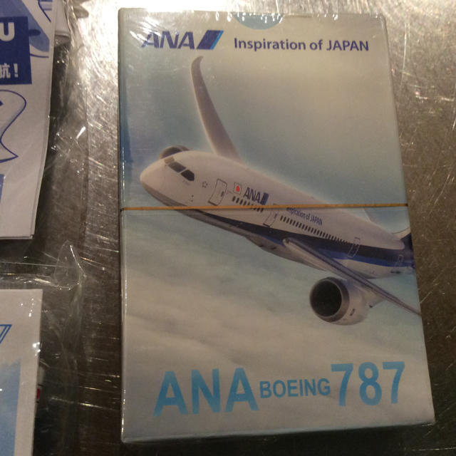 ANA(全日本空輸)(エーエヌエー(ゼンニッポンクウユ))のANA ノベルティ お値下げしました エンタメ/ホビーのコレクション(ノベルティグッズ)の商品写真