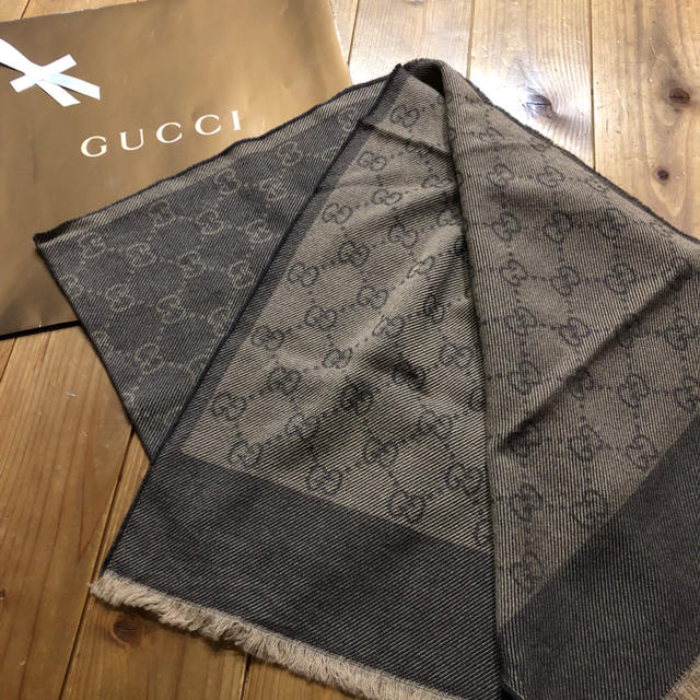 Gucci(グッチ)のGUCCI グッチ マフラー ストール モカ ベージュ メンズのファッション小物(マフラー)の商品写真