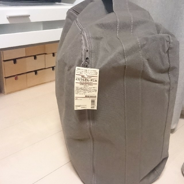 MUJI (無印良品)(ムジルシリョウヒン)の無印良品☆四隅の広がらないこたつふとん・デニム正方形 インテリア/住まい/日用品の机/テーブル(こたつ)の商品写真