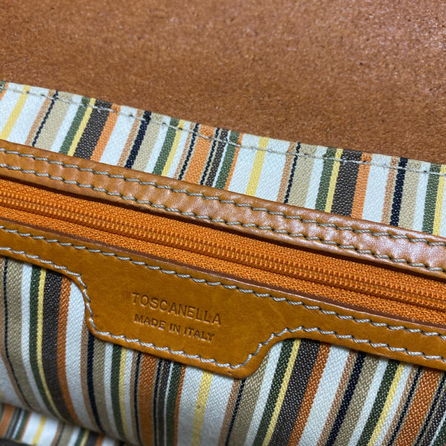 TOSCANELLA本革ショルダーバッグ レディースのバッグ(ショルダーバッグ)の商品写真