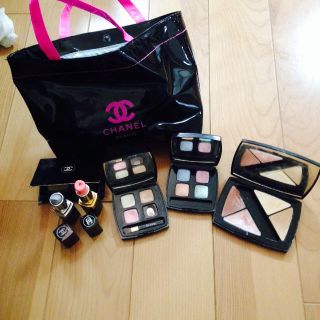 CHANELコスメセット