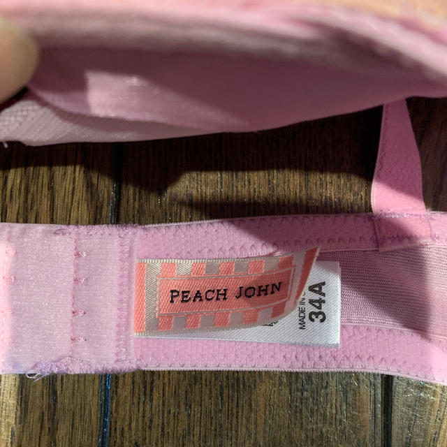 PEACH JOHN(ピーチジョン)のピーチジョン　ブラ　34A レディースの下着/アンダーウェア(ブラ)の商品写真