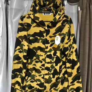 アベイシングエイプ(A BATHING APE)のA Bathing Ape カモフラパーカー　BAPE(パーカー)