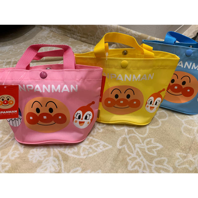 アンパンマン(アンパンマン)のアンパンマン　トートバッグ　各種 キッズ/ベビー/マタニティのこども用バッグ(トートバッグ)の商品写真