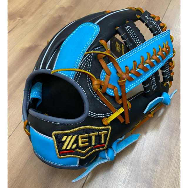 ZETT(ゼット)のZETT 源田モデル　Junnn様専用 スポーツ/アウトドアの野球(グローブ)の商品写真