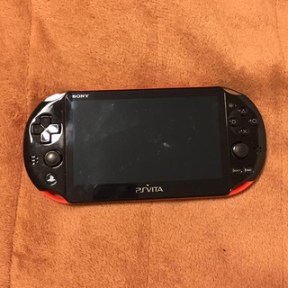 プレイステーションポータブル(PlayStation Portable)のpsvita SONY レッド✖️ブラック　希少色！(携帯用ゲーム機本体)