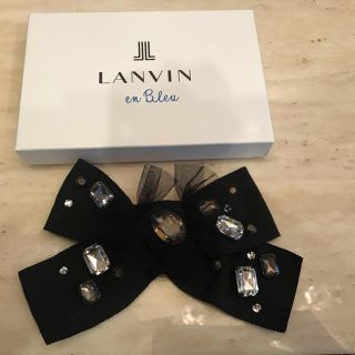 ランバンオンブルー(LANVIN en Bleu)のLANVIN en Blue リボンブローチ(ブローチ/コサージュ)