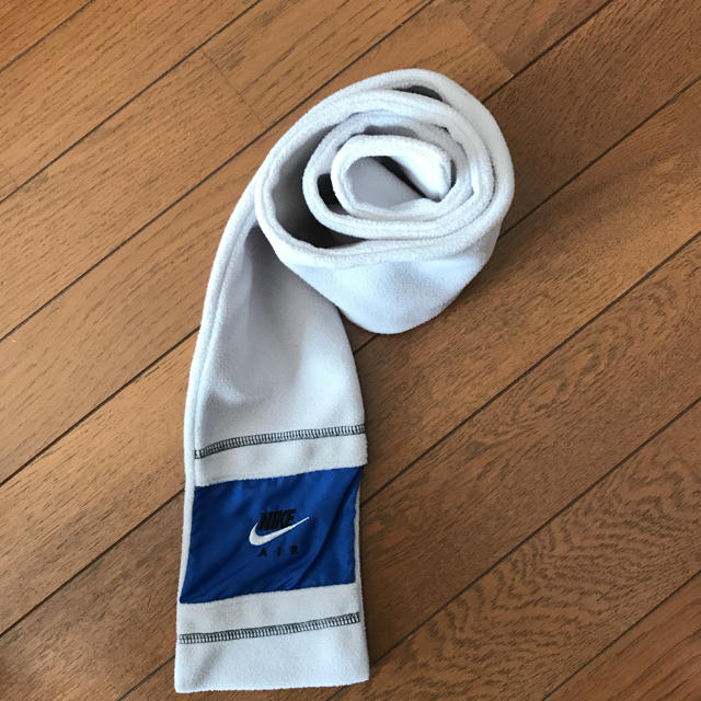 NIKE(ナイキ)の子供用 ナイキ マフラー キッズ/ベビー/マタニティのこども用ファッション小物(マフラー/ストール)の商品写真