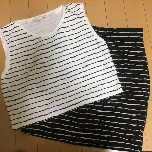 moussy(マウジー)の値下げ！moussy★ボーダーセットアップ レディースのレディース その他(セット/コーデ)の商品写真