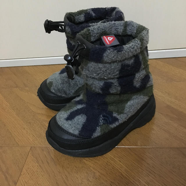 THE NORTH FACE(ザノースフェイス)のザノースフェイス ブーツ キッズ/ベビー/マタニティのキッズ靴/シューズ(15cm~)(ブーツ)の商品写真